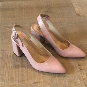 Topshop “Graduate” patent leather pink-size 6